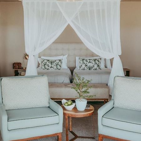 Kifaru Luxury Lodge 奥乔 外观 照片